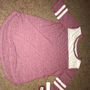 three quarter length sleeves tee